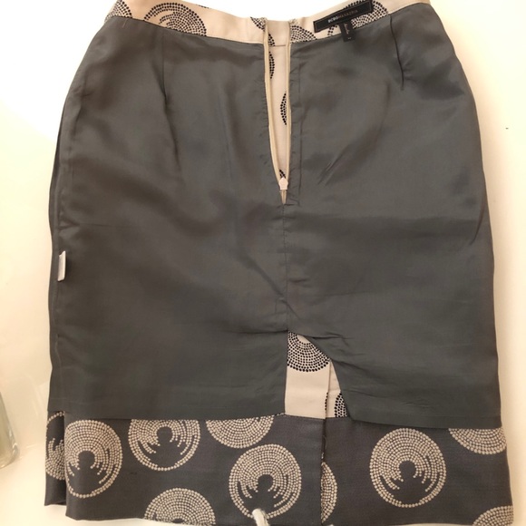 $158 BCBG MAXAZRIA SILK JADEN SKIRT SIZE 2 EUC - Picture 8 of 10